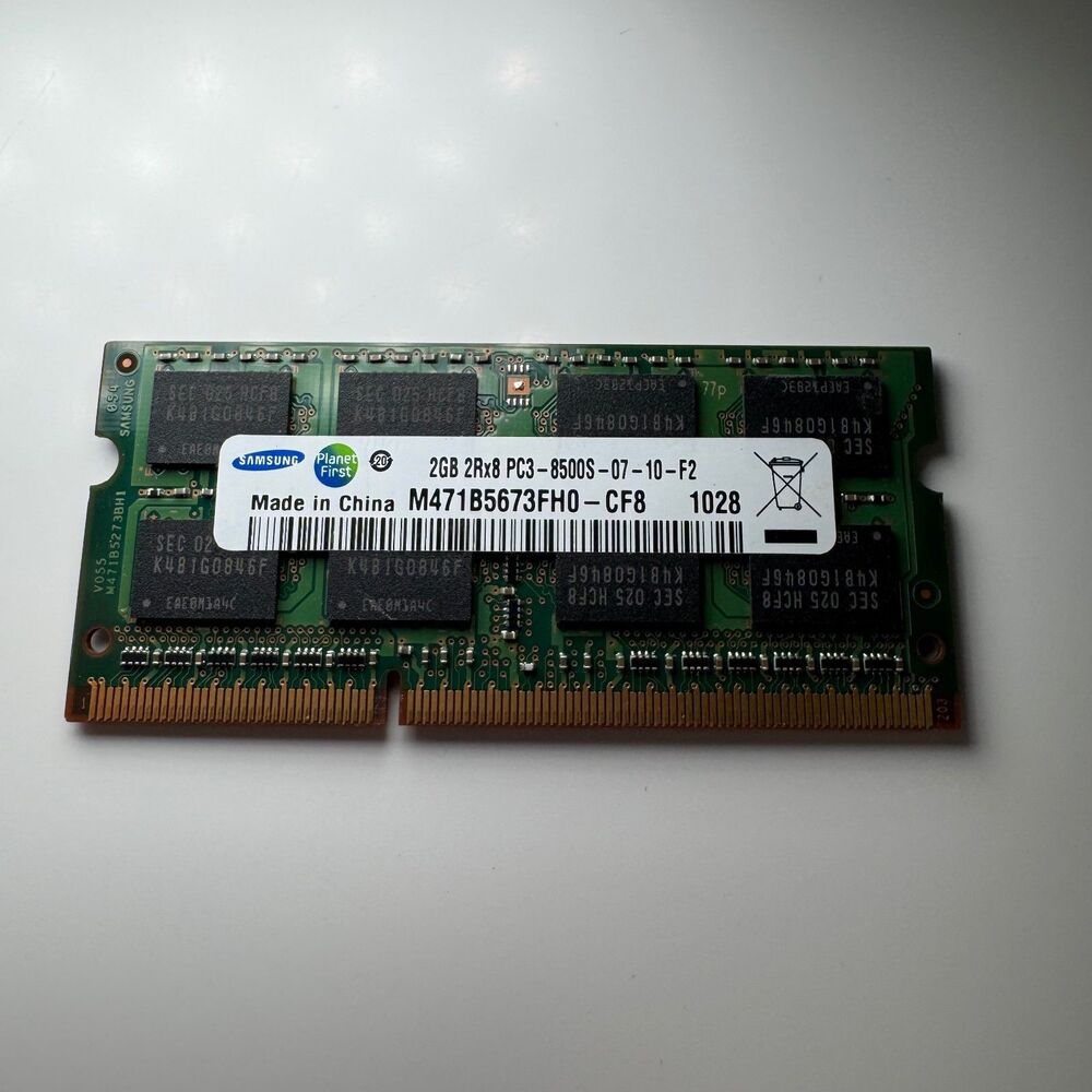 Samsung 2GB DDR3 Laptop RAM PC3-8500S 1066MHz SO-DIMM M471B5673FH0-CF8 204-Pin